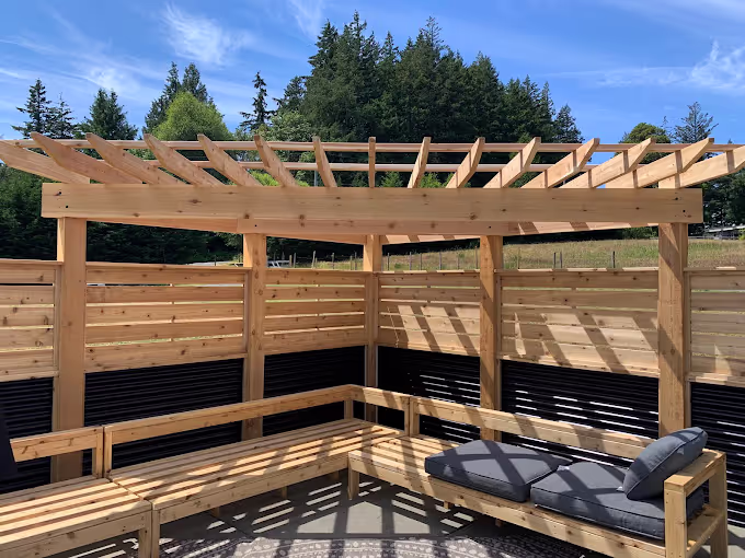 A backyard gazebo built by Rocky Point Fence and Deck.